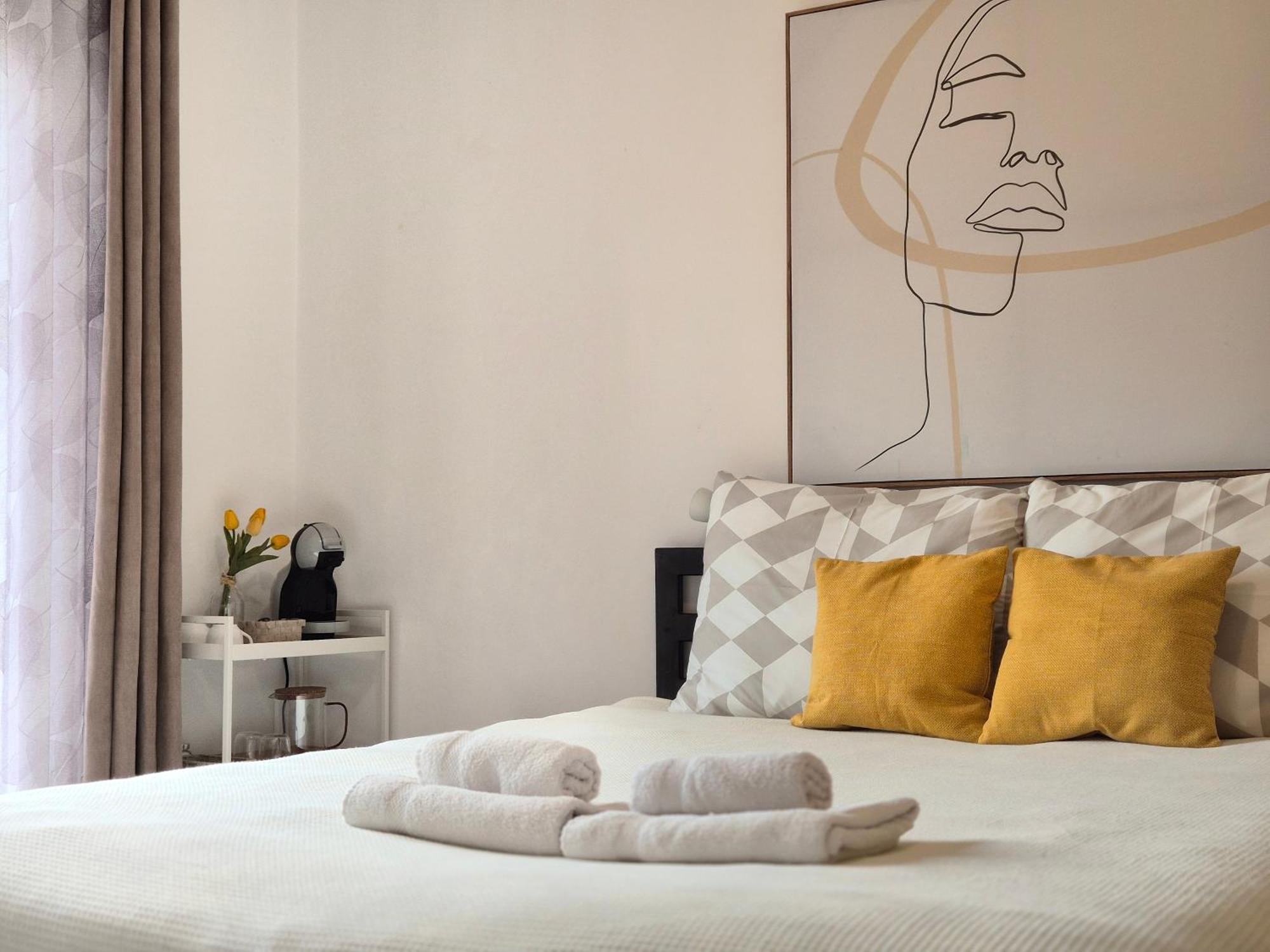 Apartments & Rooms Ivana Rovinj Phòng bức ảnh
