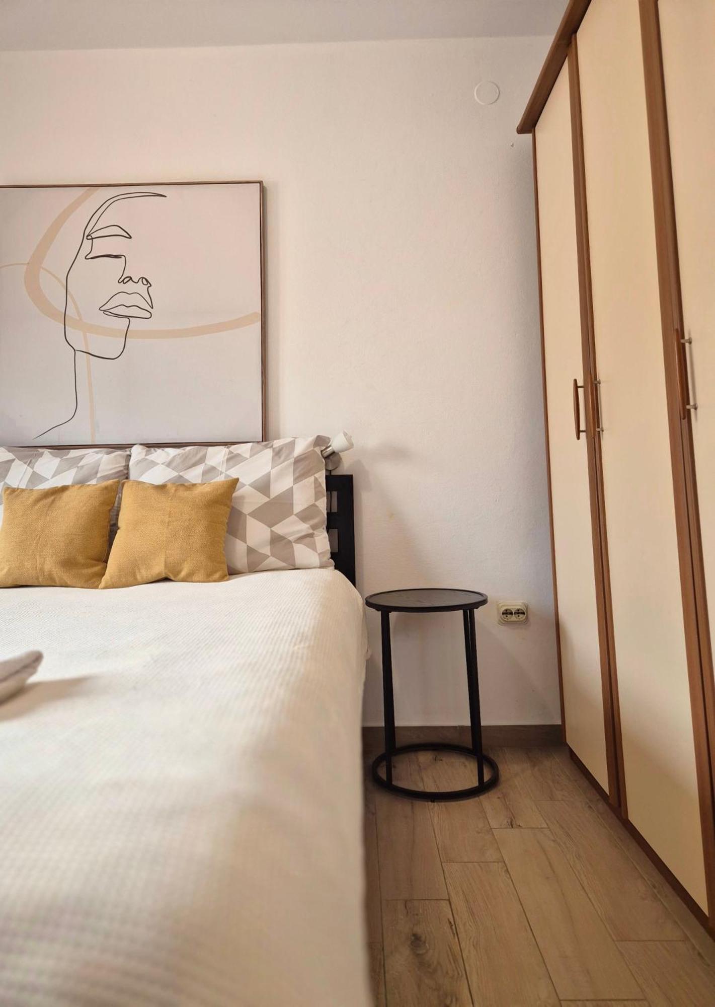 Apartments & Rooms Ivana Rovinj Phòng bức ảnh
